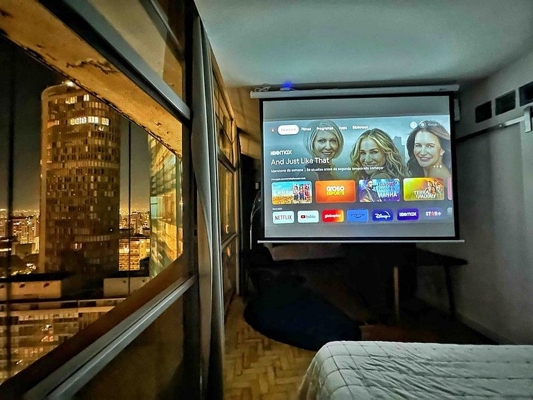 Cinema com vista de cartão postal no Copan - c/ar