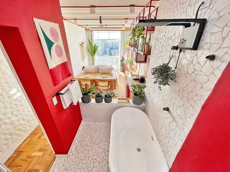 Studio em vermelho - Copan por @yanaina_interiores