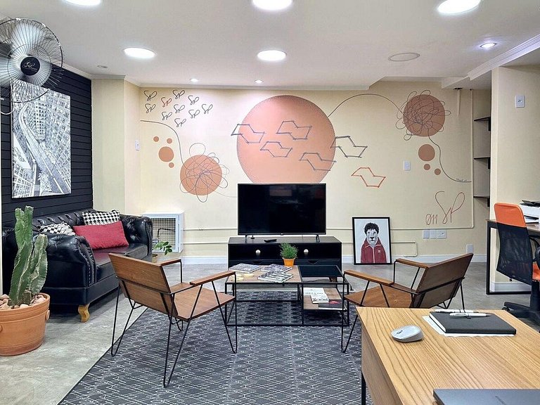 Studio em vermelho - Copan por @yanaina_interiores