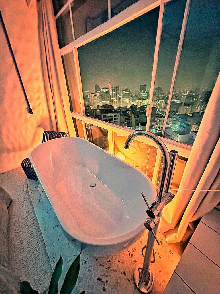 Pés descalços @yanainainteriores