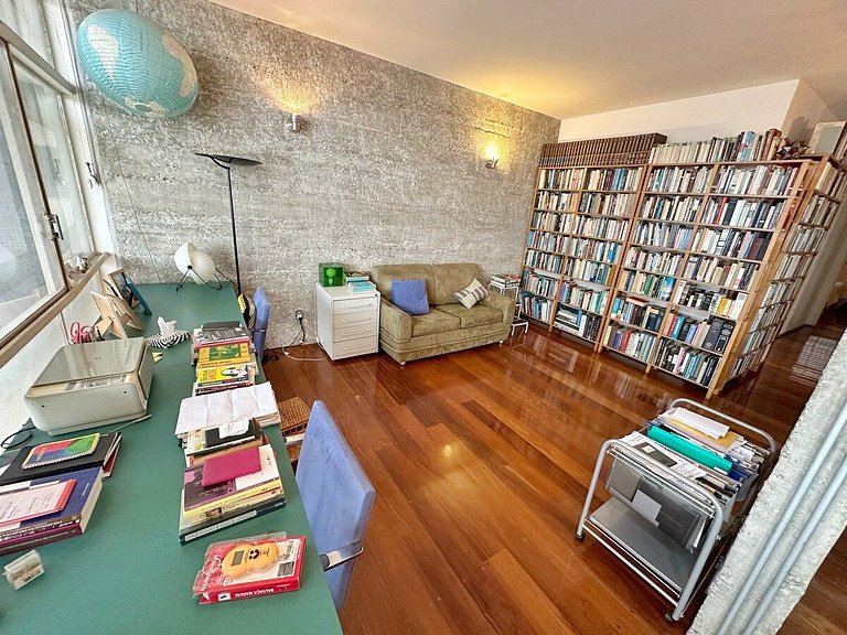 Ap espaçoso no Bloco C do Copan