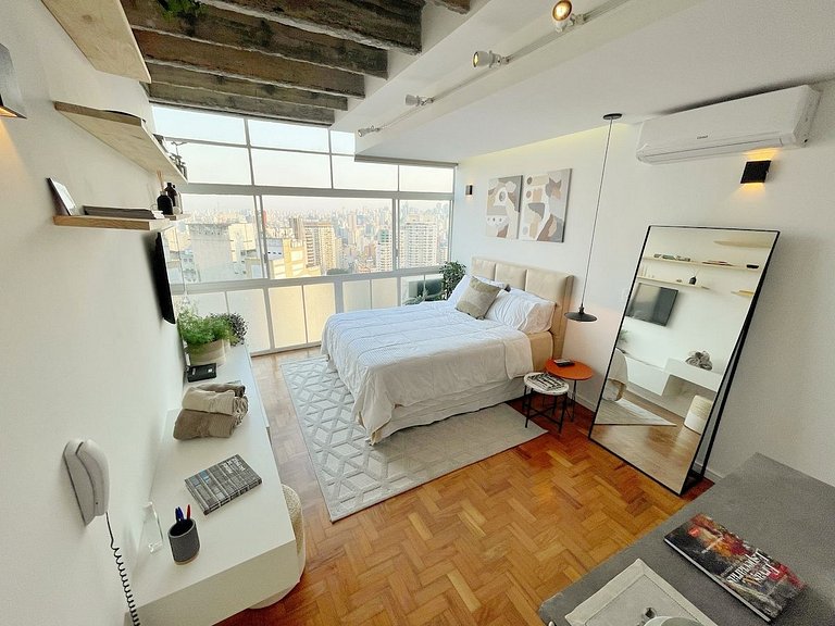 Amanhecer no 27º andar do Copan + Cama Queen