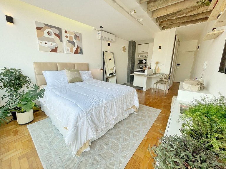 Amanhecer no 27º andar do Copan + Cama Queen