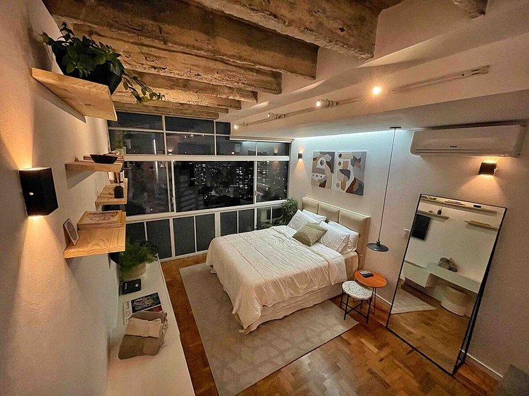 Amanhecer no 27º andar do Copan + Cama Queen