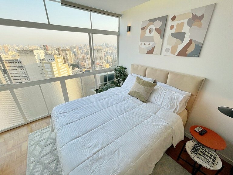 Amanhecer no 27º andar do Copan + Cama Queen