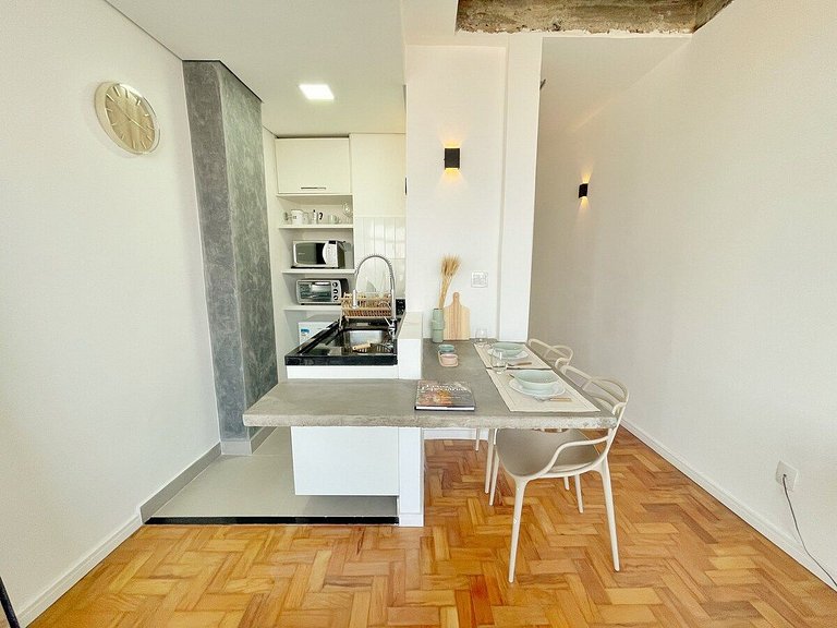 Amanhecer no 27º andar do Copan + Cama Queen