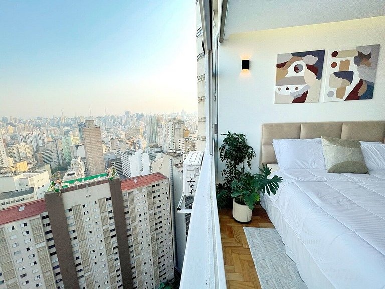 Amanhecer no 27º andar do Copan + Cama Queen
