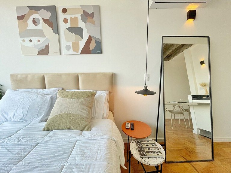 Amanhecer no 27º andar do Copan + Cama Queen