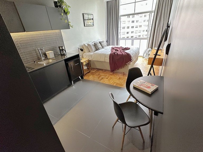 Studio moderno e tranquilo@Copan