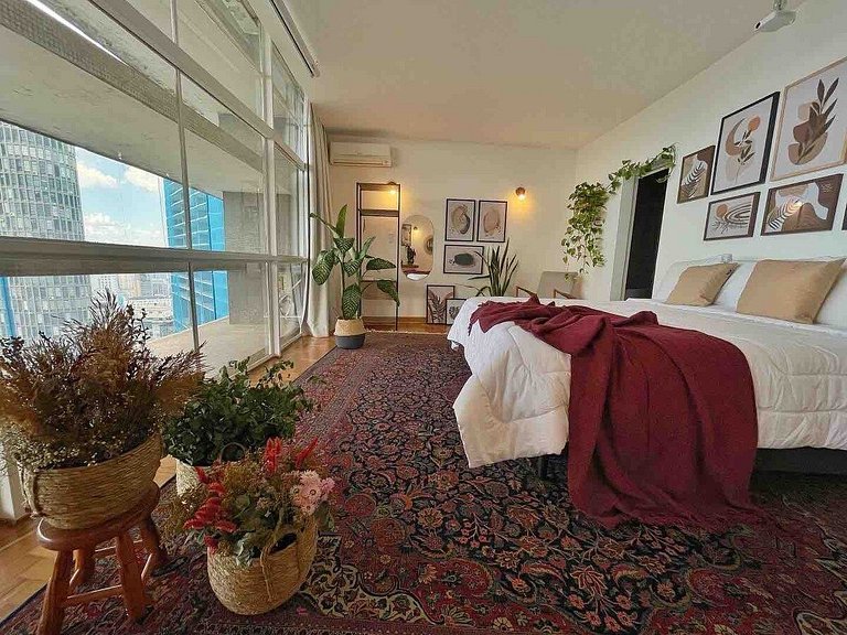 Vista pra serra com telão, banheira e ar @ Copan