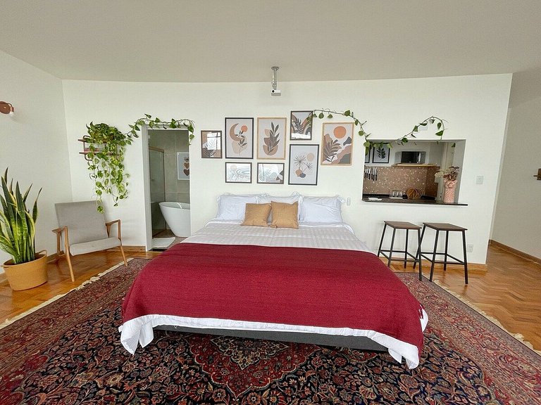 Vista pra serra com telão, banheira e ar @ Copan