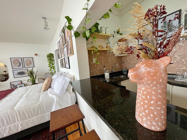 Vista pra serra com telão, banheira e ar @ Copan