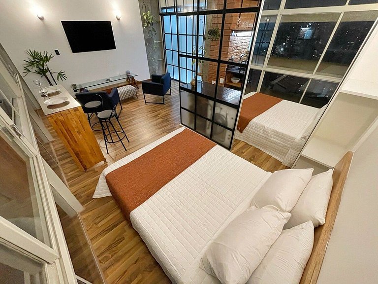 Studio moderno com por do sol no 27ª do Copan