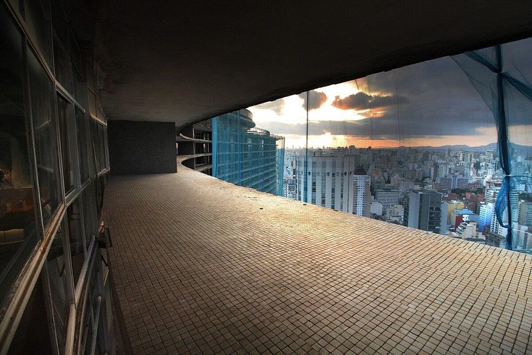 No topo do Copan-por @catenarch