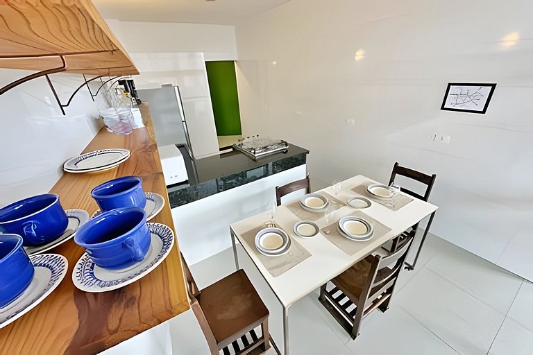 Ap amplo com 3 ambientes @ Copan