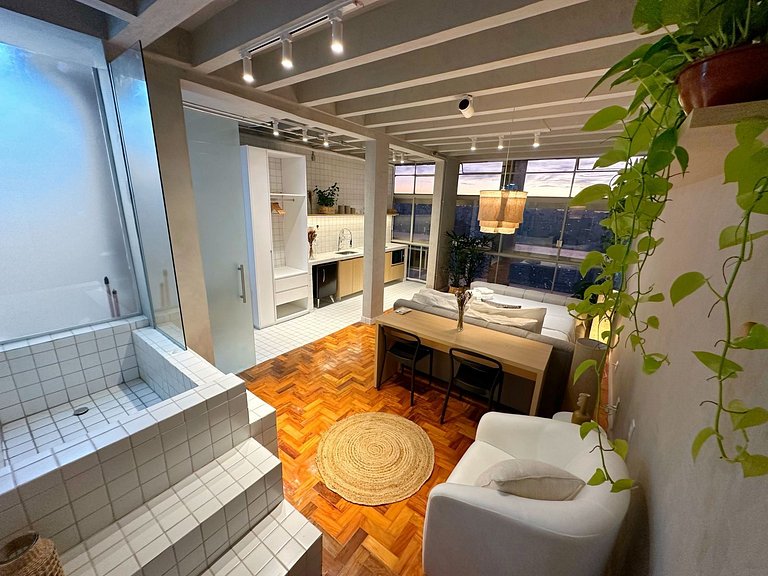 Copan c/ Vista espetacular + Ar Cond. + Cama Queen