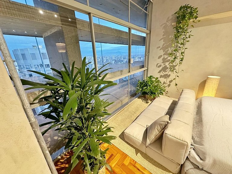 Copan c/ Vista espetacular + Ar Cond. + Cama Queen