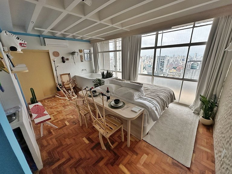 Margens. Por do sol no Copan