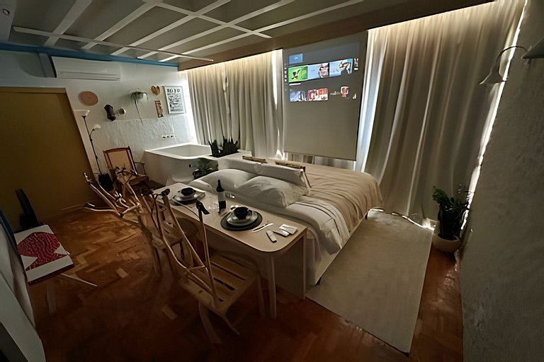 Margens. Por do sol no Copan