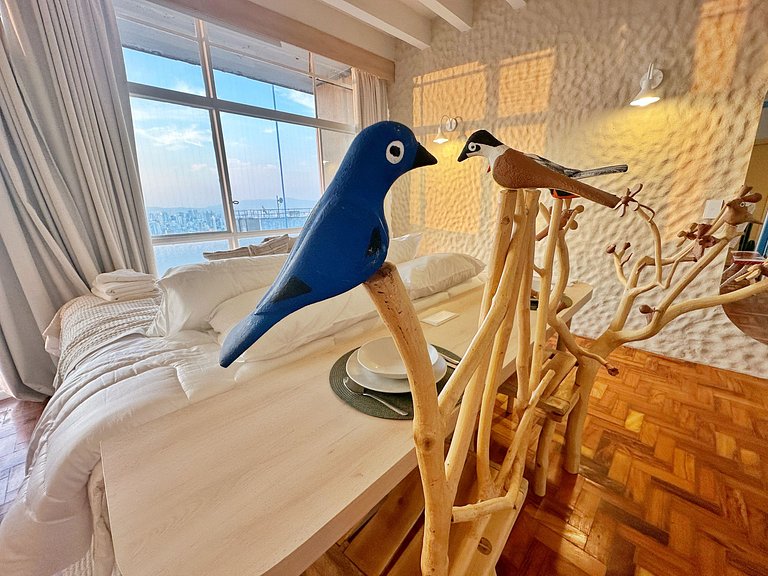 Margens. Por do sol no Copan