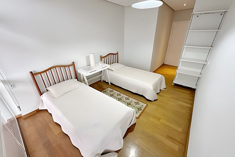 Três dormitórios no Copan