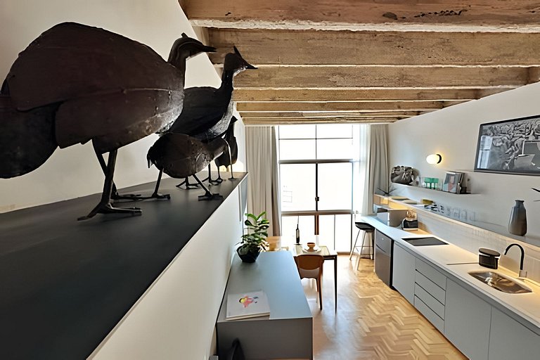 Pequeno por fora. Grande por dentro. No Copan!