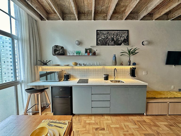 Pequeno por fora. Grande por dentro. No Copan!