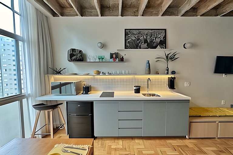 Pequeno por fora. Grande por dentro. No Copan!