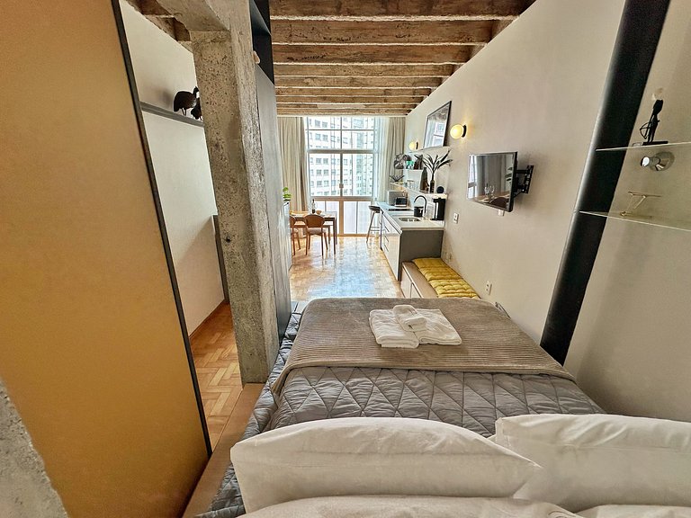 Pequeno por fora. Grande por dentro. No Copan!