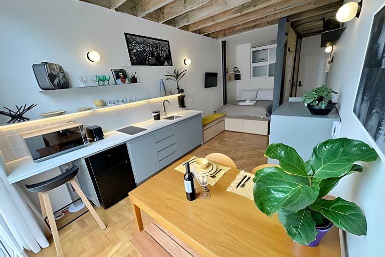 Pequeno por fora. Grande por dentro. No Copan!