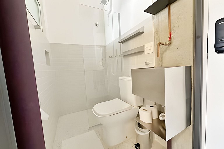 Pequeno por fora. Grande por dentro. No Copan!