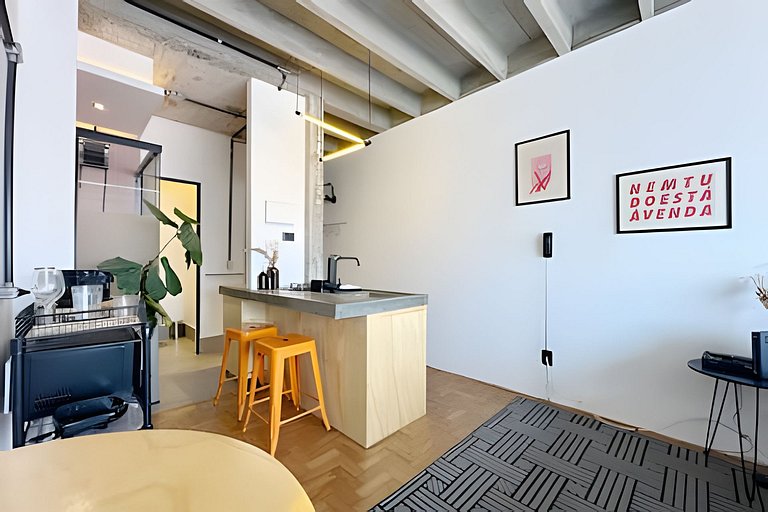 Studio no 20° andar do Copan