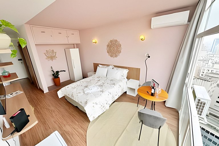 Studio no 24° andar no Copan