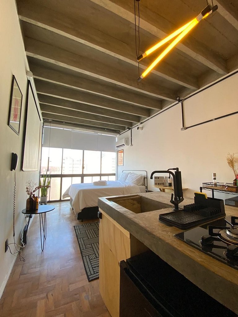 Studio no 20° andar do Copan