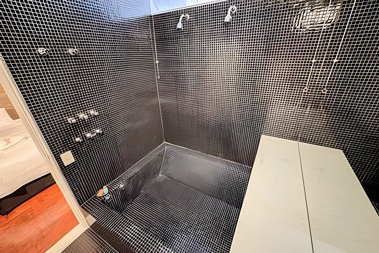 Espaçoso 2 dormitórios, estilo industrial no Copan