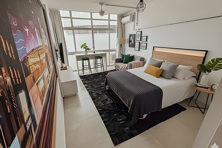 Studio econômico com ar no último andar do Copan