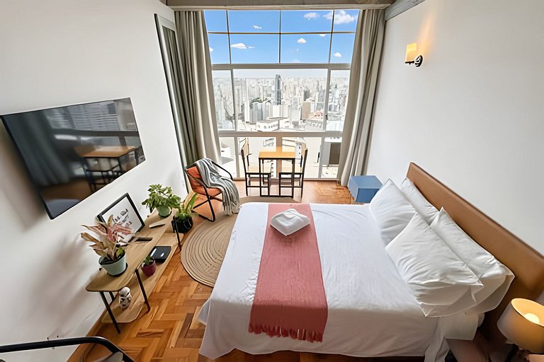 Studio Metrópole no último andar do Copan