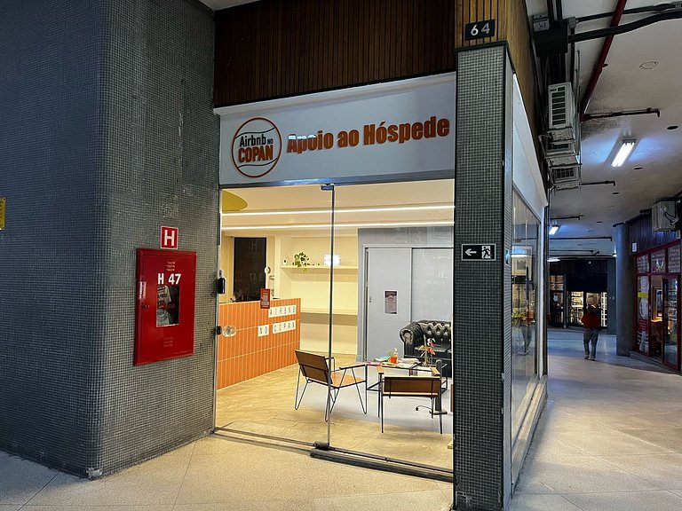 Cinema com vista de cartão postal no Copan - c/ar