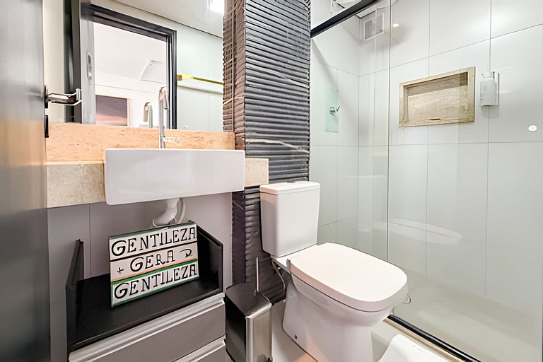 30° andar com vista pro vale e telão - No Edifício Mirante d