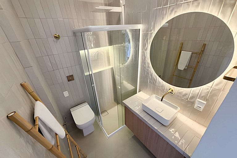 Todo abraço. Airbnb no Copan @yanainainteriores