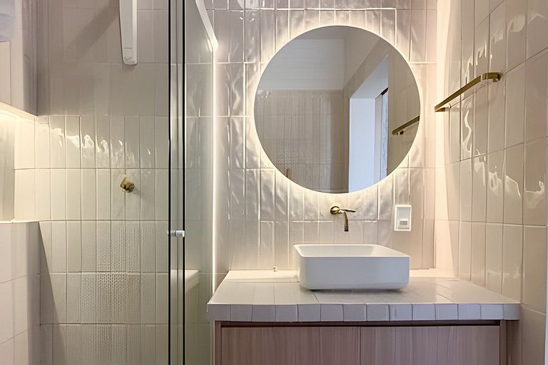 Todo abraço. Airbnb no Copan @yanainainteriores