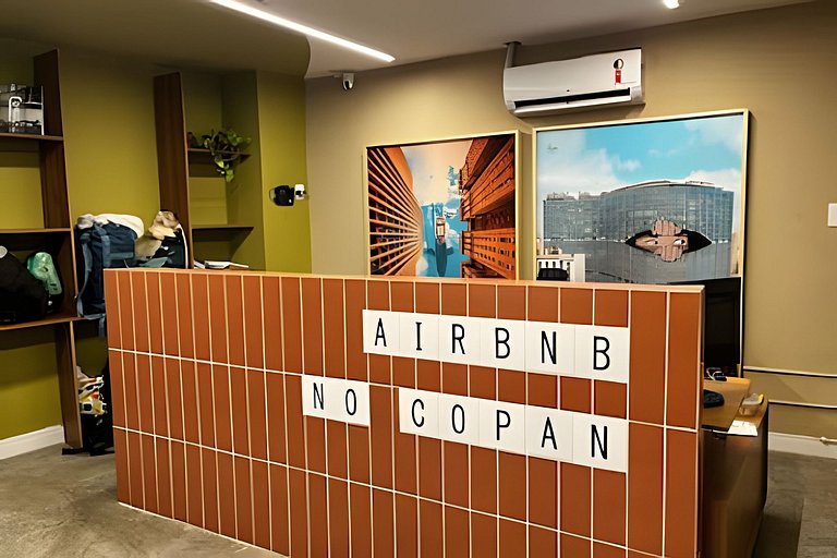 Todo abraço. Airbnb no Copan @yanainainteriores