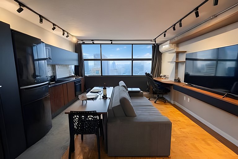 Studio executivo no 34° andar do Mirante do Vale