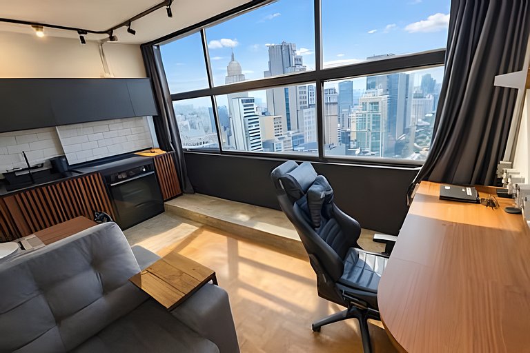 Studio executivo no 34° andar do Mirante do Vale
