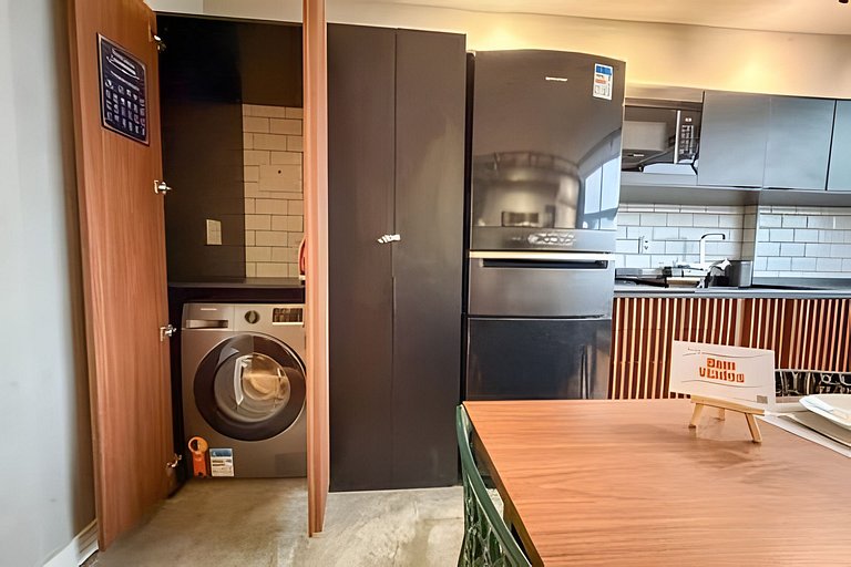 Studio executivo no 34° andar do Mirante do Vale