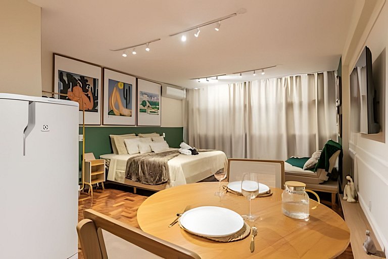 Tarsila no Mirante do Vale