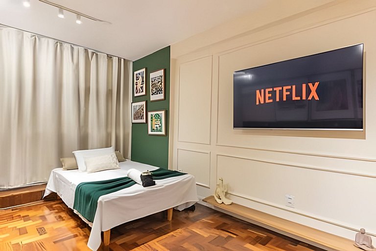 Tarsila no Mirante do Vale