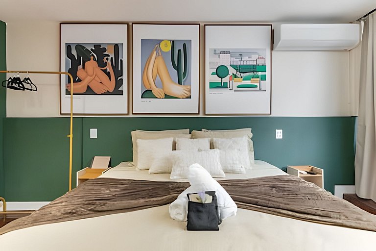 Tarsila no Mirante do Vale