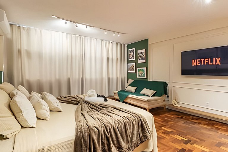 Tarsila no Mirante do Vale