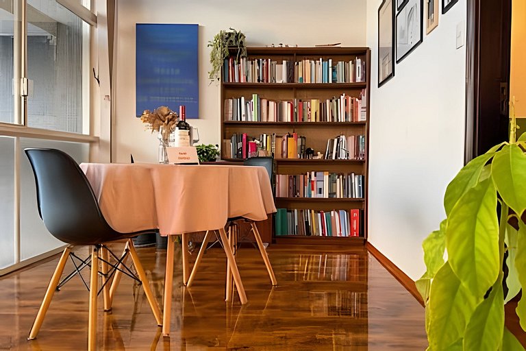 Airbnb com cara de Casa no Copan